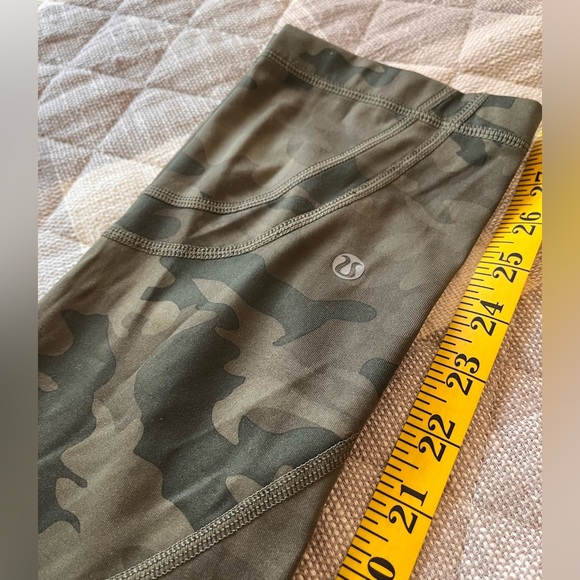 Lululemon camo leggings - Picture 2 of 5